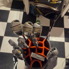 Cobra S3 Max Golf Set Graphite Irons, Hybrids, Driver, Odyssey Putter, Tour Bag