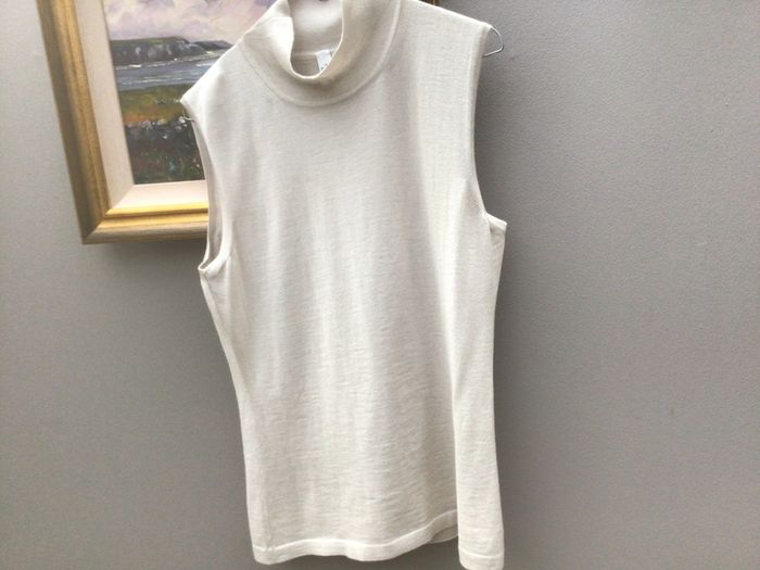 100% Cashmere Wolford Polo Size 12