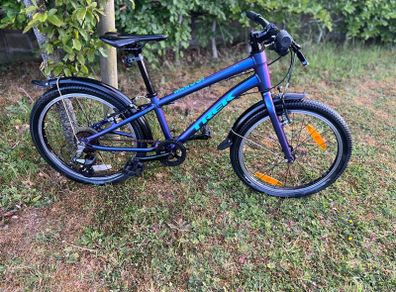 Trek Wahoo! 8 Speed Bike ( Like New )