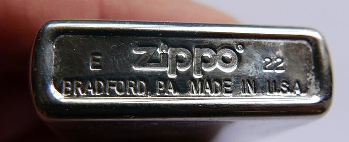 Vintage Zippo Windproof Lighter
