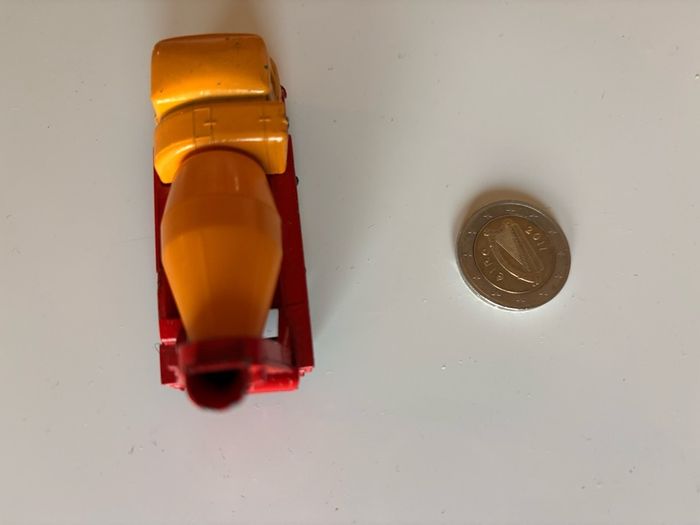 dinky car