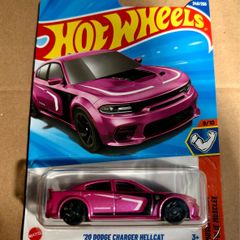 Hot Wheels "20 Dodge Charger Hellcat
