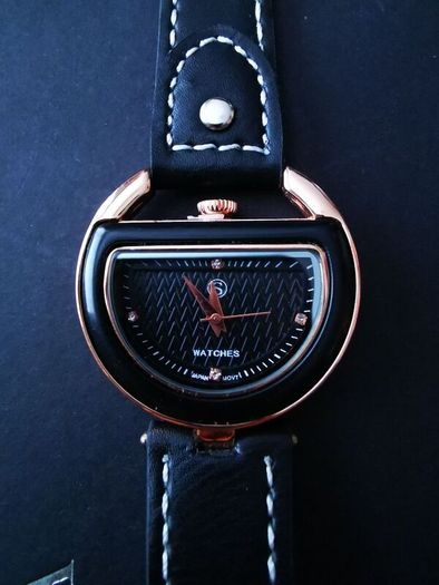 STRADA Genoa wrist watch