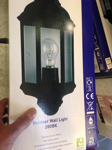 Outdoor Wall Light
