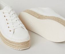 Espadrille shoes / wedges