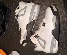 Jordan 4 retro White cement