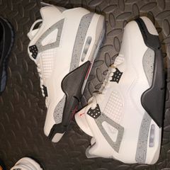 Jordan 4 retro White cement