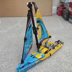 lego 42704 - Racing Yacht
