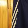 Adidas Medium. Image 4