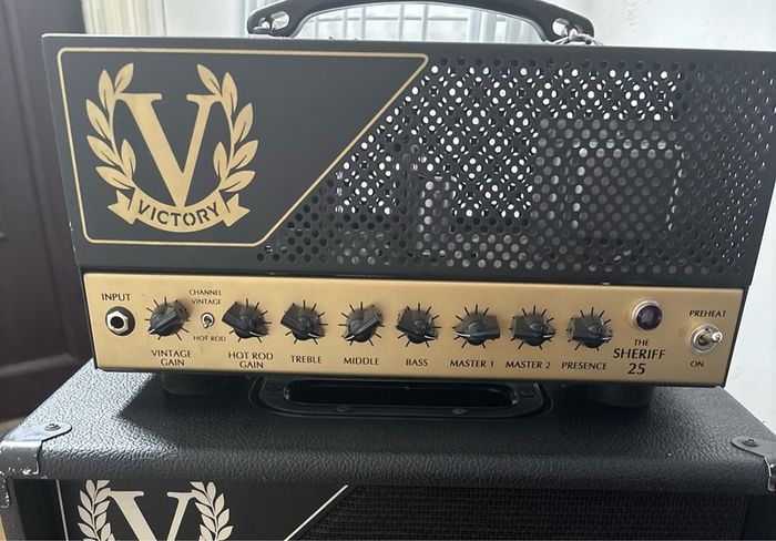 Victory sheriff 25
