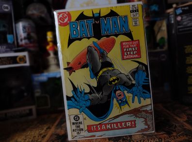 Batman ! Issue #352 ! The Killer Sky ! Bronze Age Comic from 1982 ! by DC Comics !