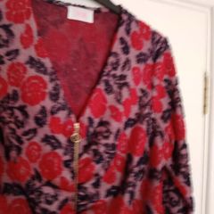 Zipped jacket