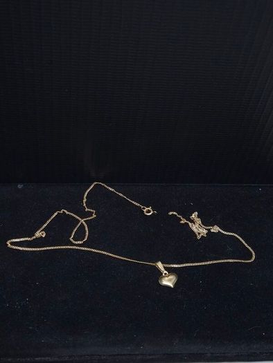 Vintage 18ct Gold Chain with Heart Pendant Hallmarked 42cm