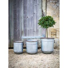 Malmesbury Planters set of 3 GT30
