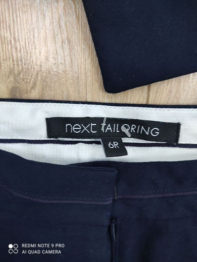 Ladies suit
