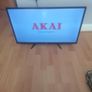 4 flat screen TV Image 6