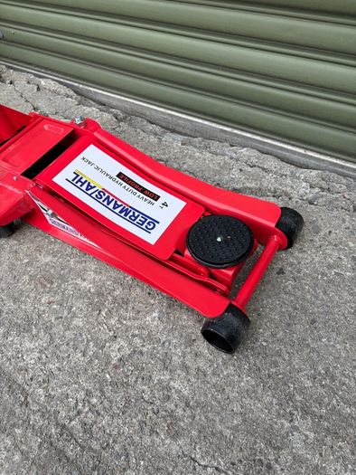Brand New 4 Ton Low Profile Floor Jack