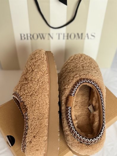 NEW UGG Tasman Maxi Curly