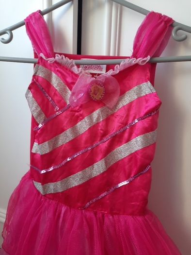 Barbie costume dress size 5-7 years