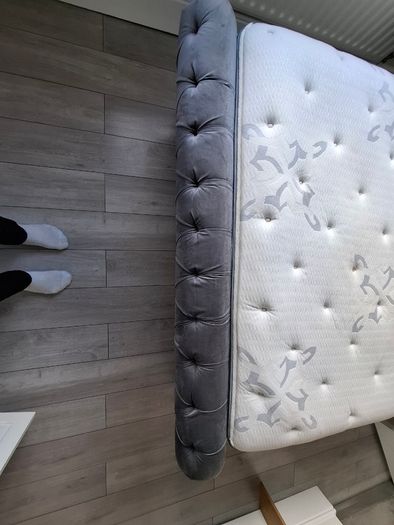 King size bed