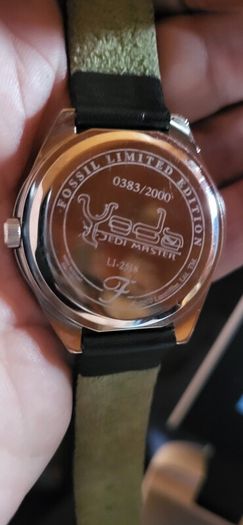 Limited edition fossil star wars yoda watch