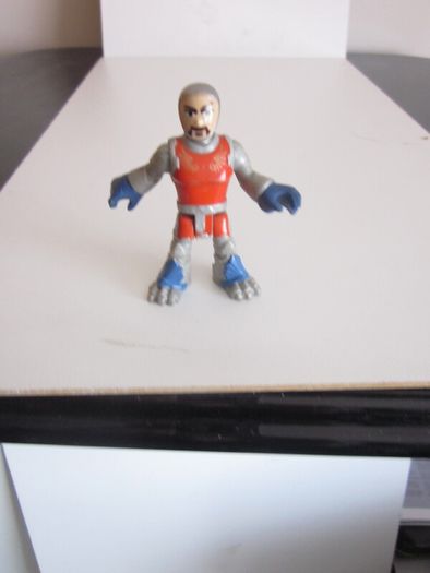 Fisher Price Kingdom Lion's Den Knight Fig.