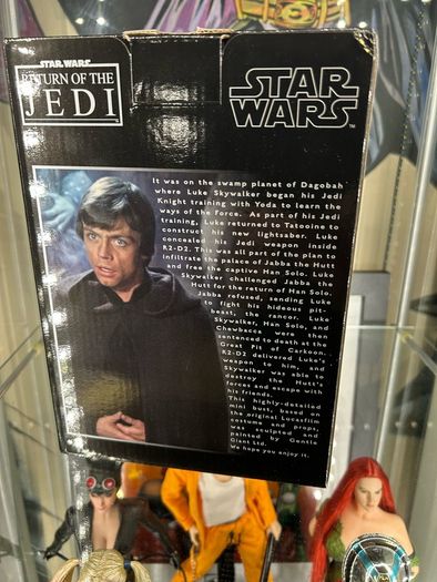 Star Wars Luke Skywalker Jedi Knight Statue Bust by Gentle Giant (Not Hot Toys or Sideshow)