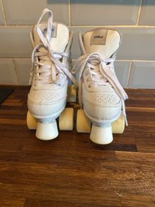 rollerblades - size 2.5