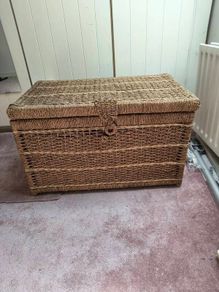 Wicker storage box..large