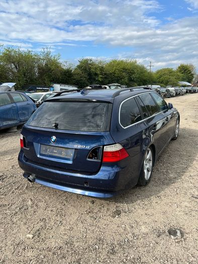 Breaking bmw 520d 2009 e61 a76
