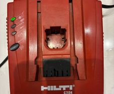 Hilti C7/24 Charger