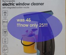 electric portable window cleaner