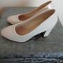 Women's boots,size 6 Image 2