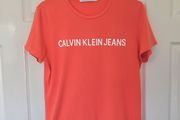 calvin klein tshirt size medium ptp 20" in excellent condition
