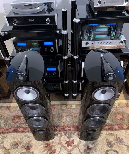 Stunning Iconic Like New Boxed Pristine Condition Bowers And Wilkins 804D3 Only Set in Ireland half the RRP