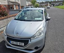 2014 Peugeot 208 1.4 diesel