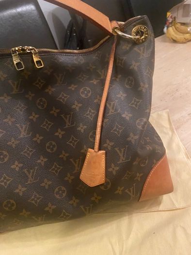 louis vuitton Hobo berry mm
