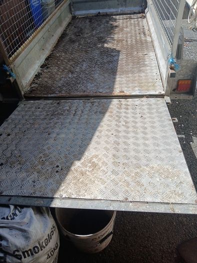 8x4 trailer