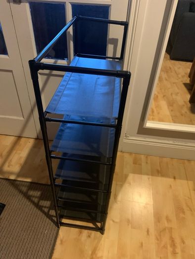 shoe rack ( no price below)