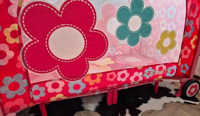 Cosatto Moon Travel Cot (Oh So Pretty)