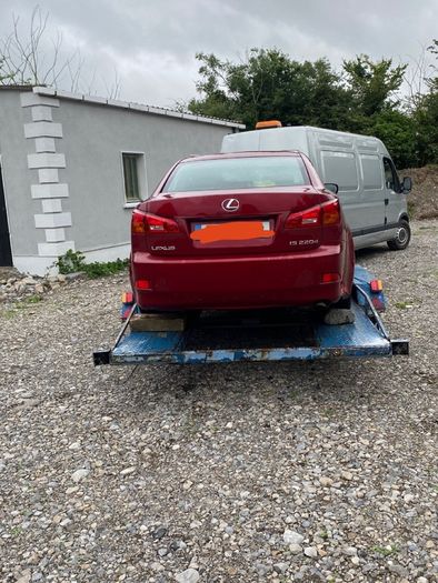 Lexus IS 220d for breaking!