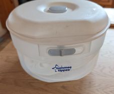 Tommee Tippee Essentials 2 in 1 Microwave Steriliser