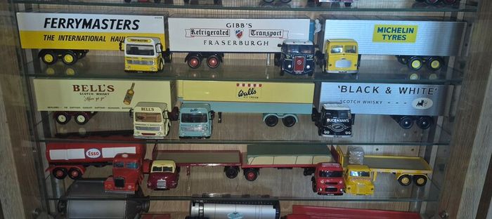 Corgi 1/50 Scale Models