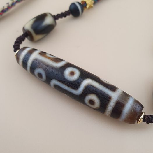Antique Style Vintage Himalayan 9 Eyes Agate Dzi Bead Pendant Necklace