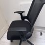 desk chair Image 3
