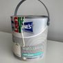 Johnstone's Vinyl Soft Sheen Magnolia 2.5ltr Image 3