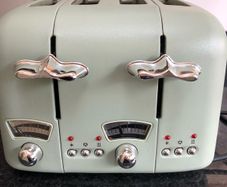 toaster 4 slice Delonghi