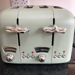 toaster 4 slice Delonghi