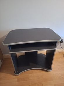 computer desk