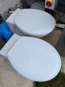 toilet (5 )